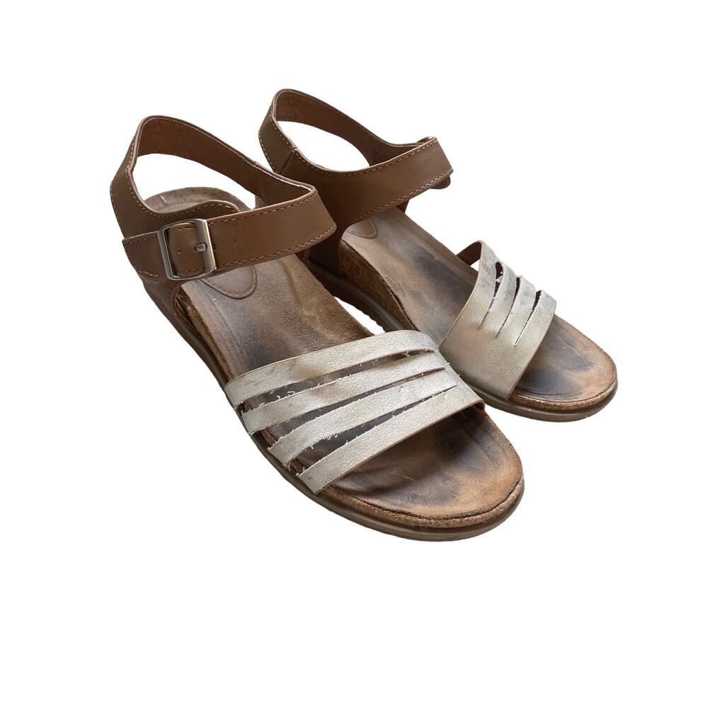 Eurosoft by Sofft ankle strap sandals size 9